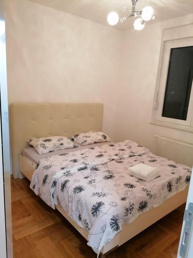 Apartman Venecija Banja Luka Exteriér fotografie